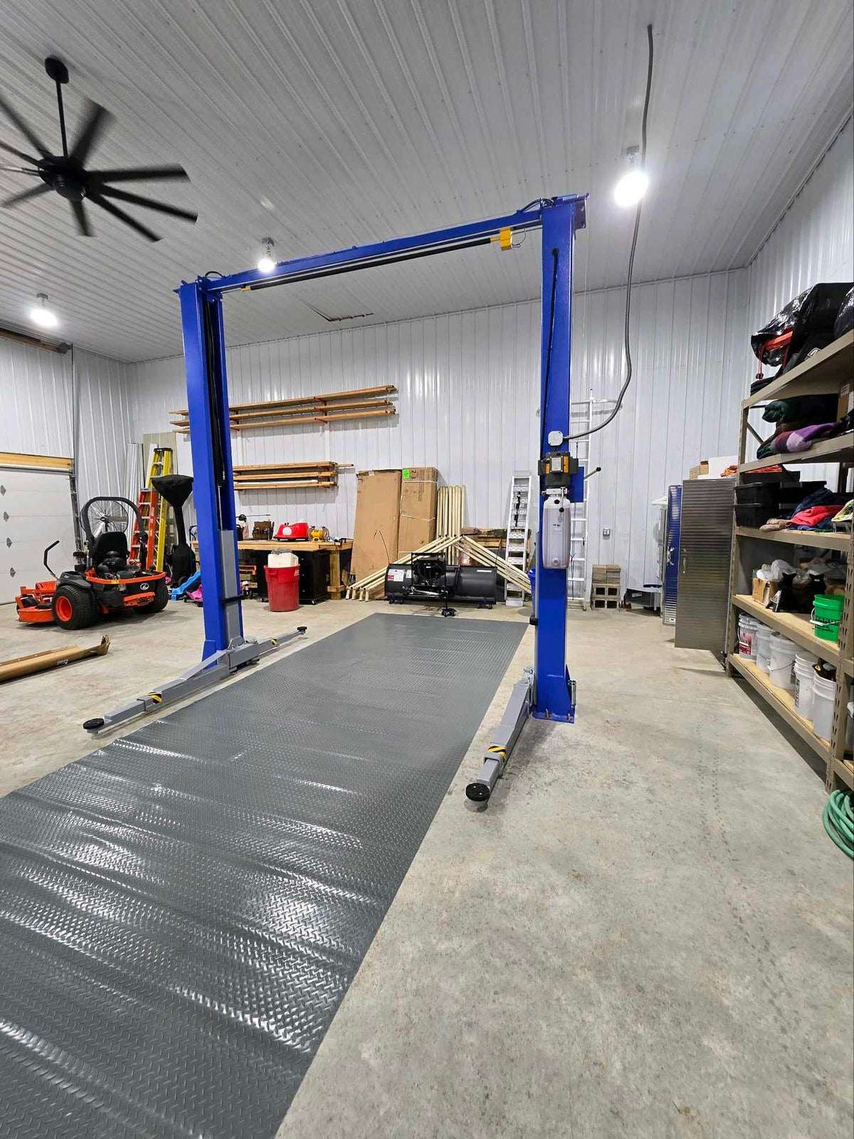 Legacy Automotive Lifts LL11KCF-BX Bi-Symmetric Two Post Lift