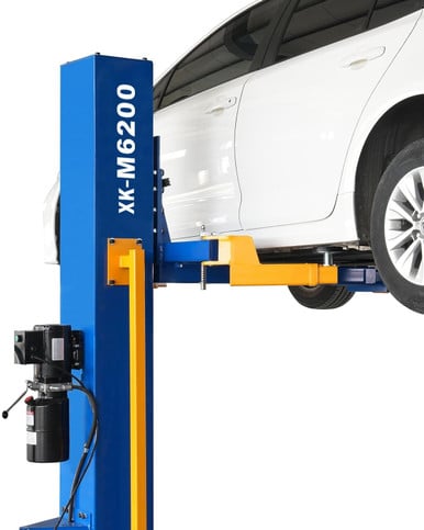 XK M6200 Mobile Single Post Car Lift – 6,200 lb, 220V